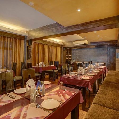 Hotel Miland Palace 부바네스 외부 사진